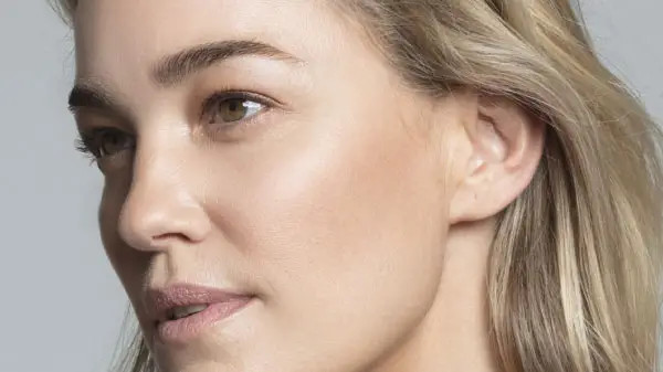 Collagen là thành phần không thể thiếu cho làn da căng mọng, đàn hồi