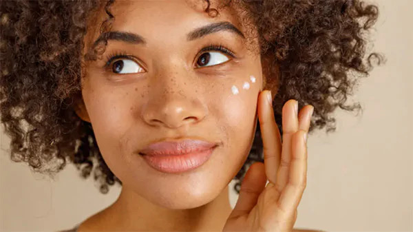Tiêm collagen cho da mặt tiềm ẩn nhiều nguy cơ gây hại cho da mặt