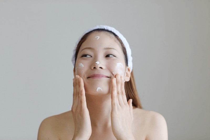 Cách sử dụng kem dưỡng cấp nước mang lại hiệu quả tốt nhất