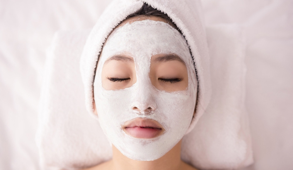 Đắp mặt nạ dưỡng trắng thường xuyên giúp làm trắng da ở tuổi dậy thì hiệu quả