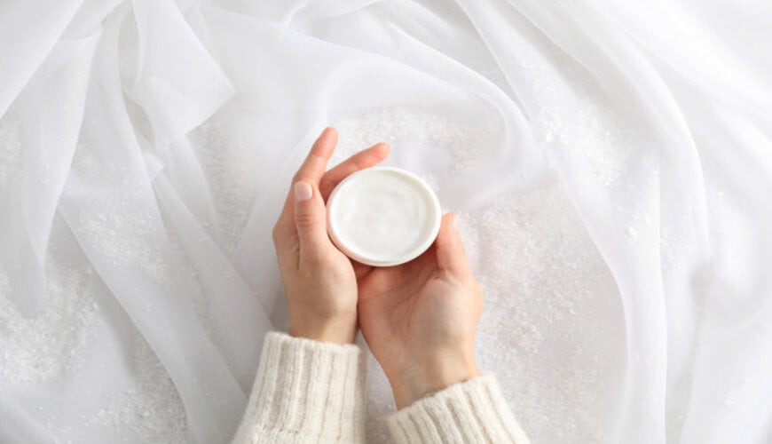Emulsion là gì? Tinh chất này có thật sự như lời đồn