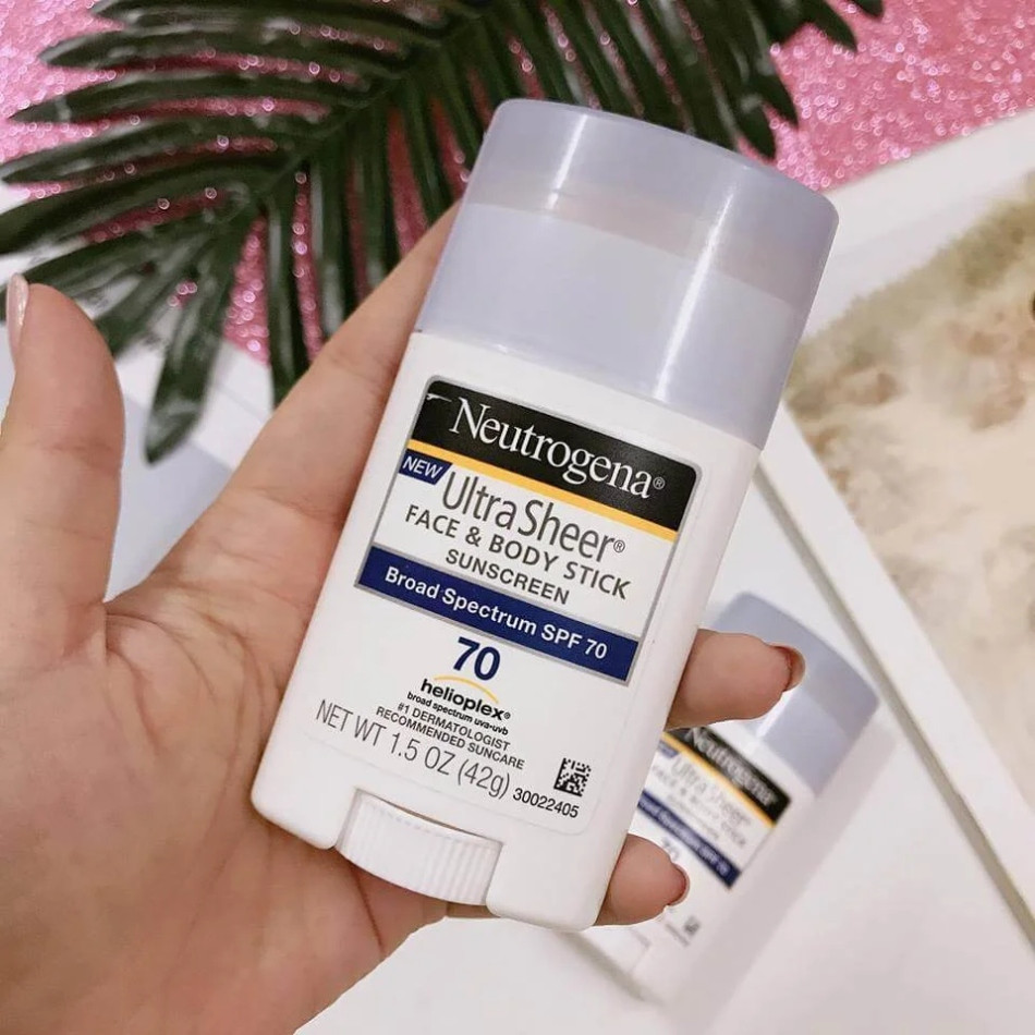 Kem chống nắng Neutrogena Ultra Sheer dạng lăn