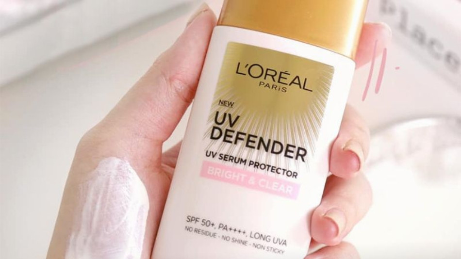 Kem chống nắng trắng da L’OREAL UV Defender Bright &amp; Clear