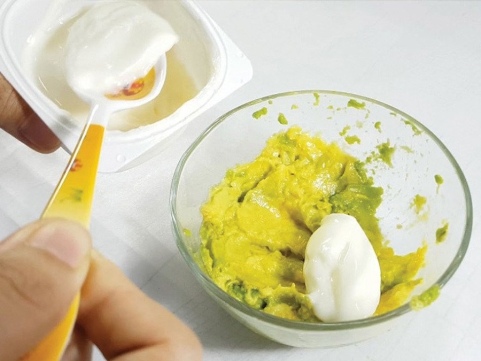 Mặt nạ sữa chua và bơ