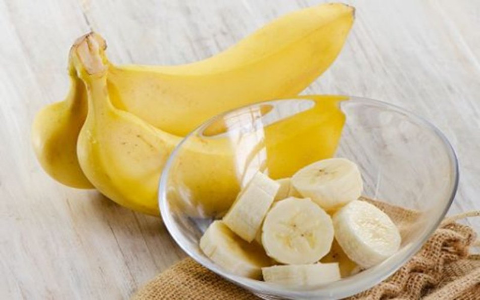 Mặt nạ tóc tóc từ chuối chín