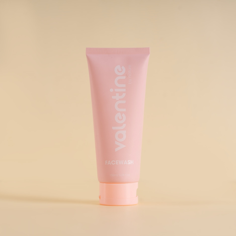 Sữa rửa mặt Valentine Face Wash