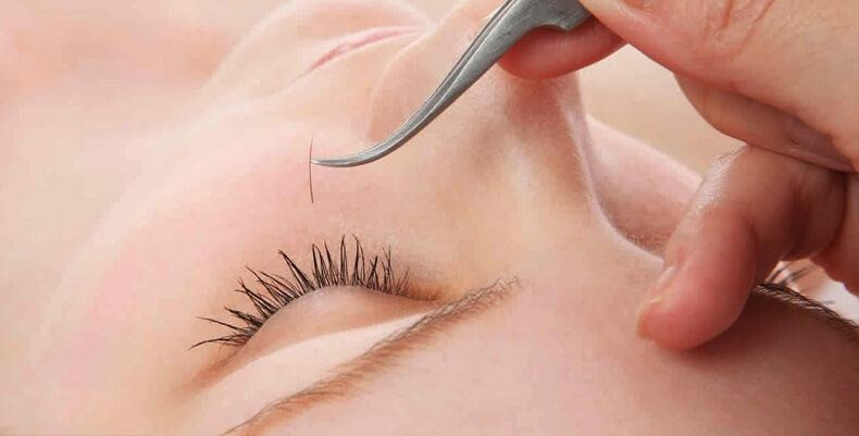 Những lưu ý khi tháo nối mi tại nhà